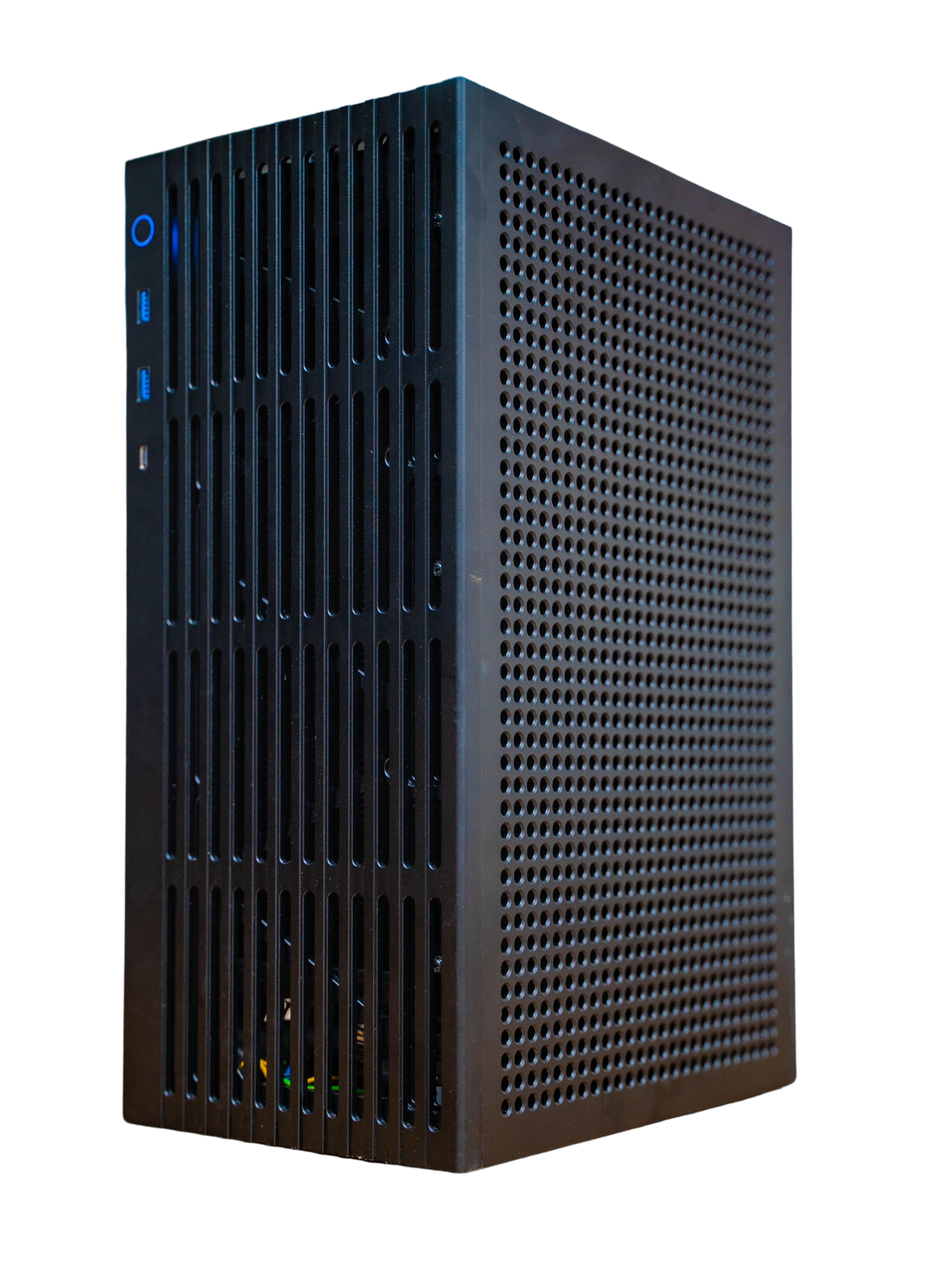IronClad <b>Tengu</b> <br>Small-size Custom Water cooled PC