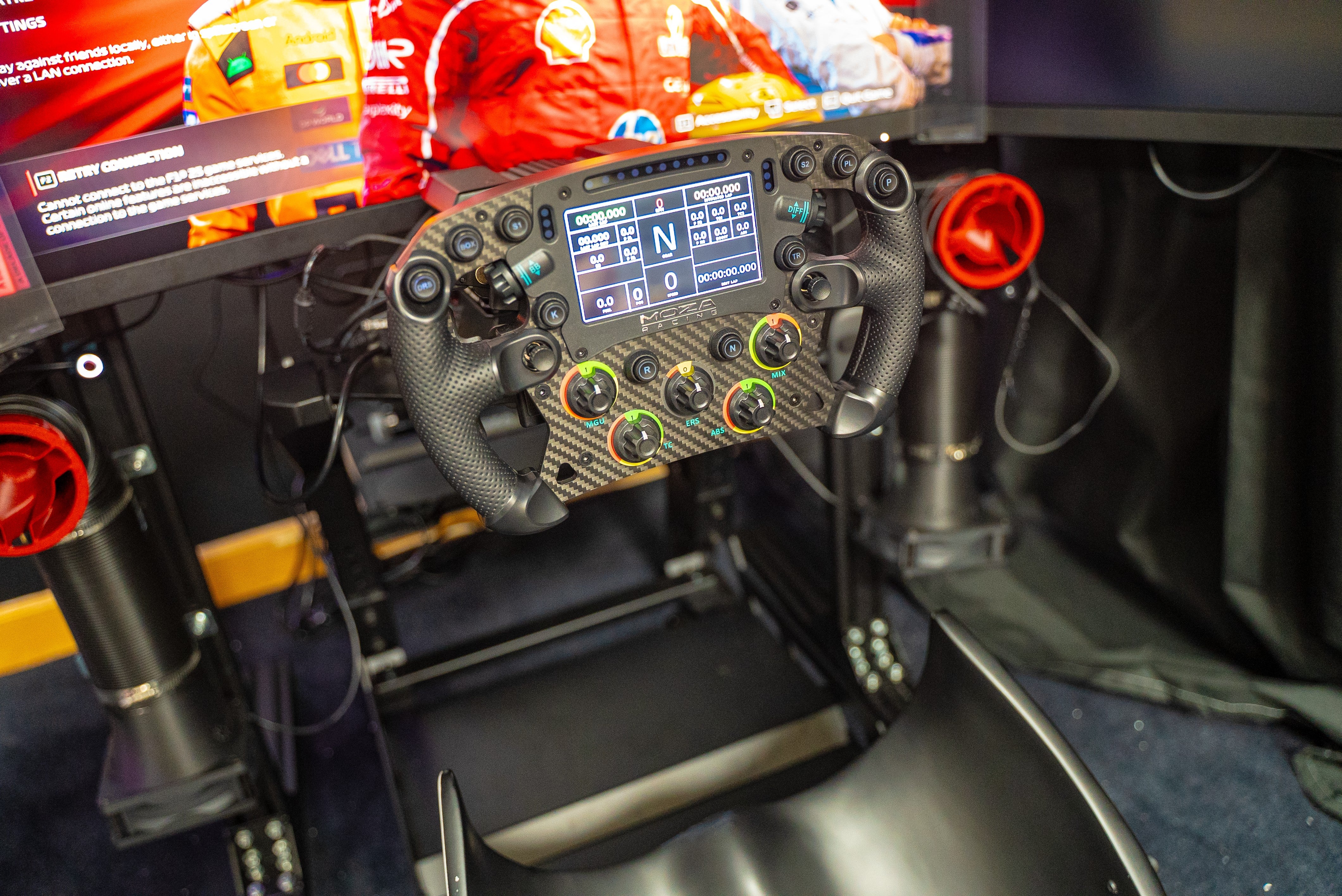 IronClad 全沉浸式駕駛模擬器