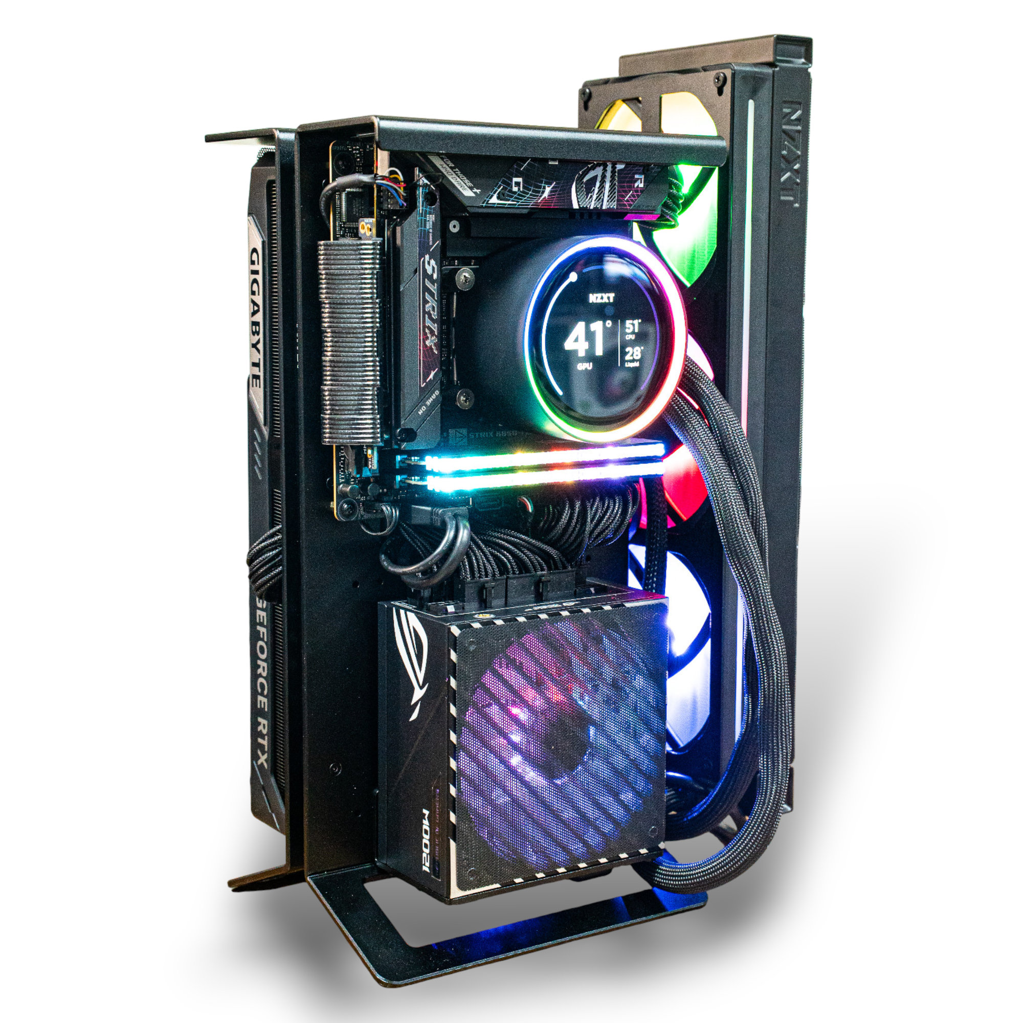 IronClad Obelisk Small-size Gaming PC