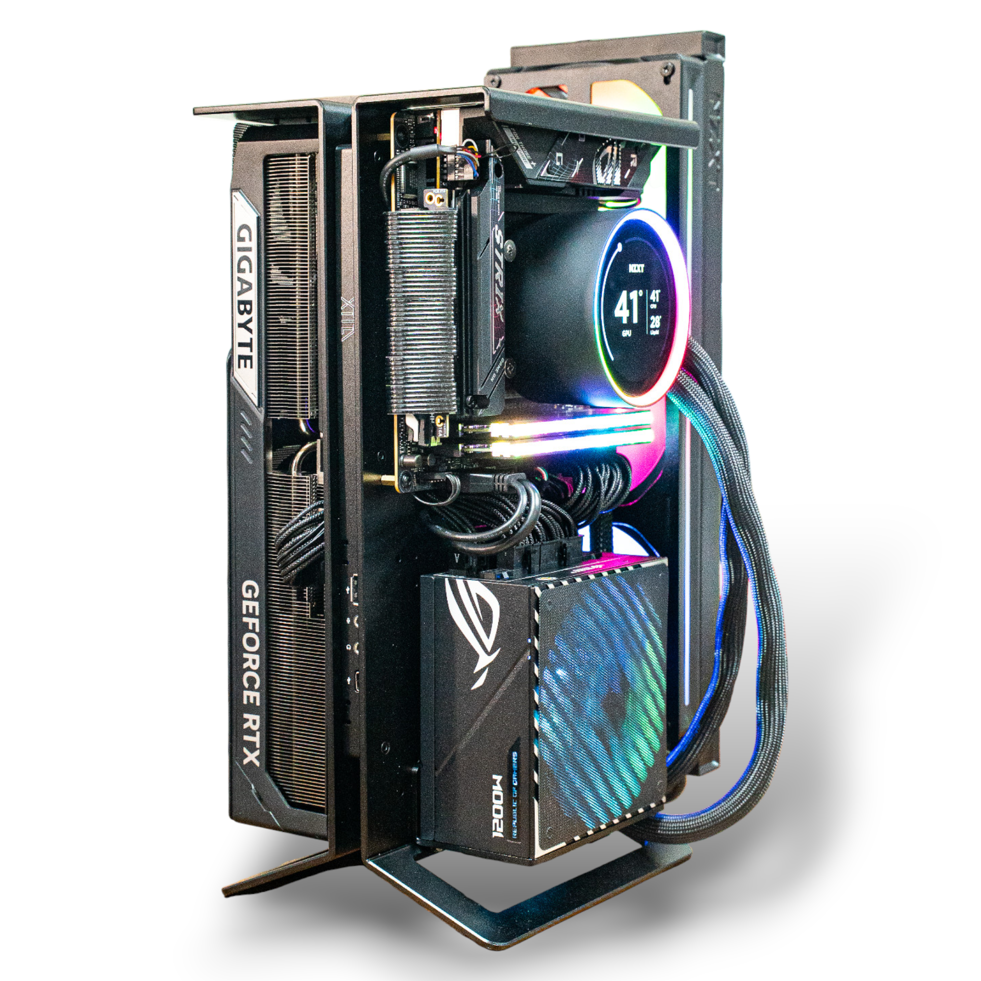 IronClad Obelisk Small-size Gaming PC